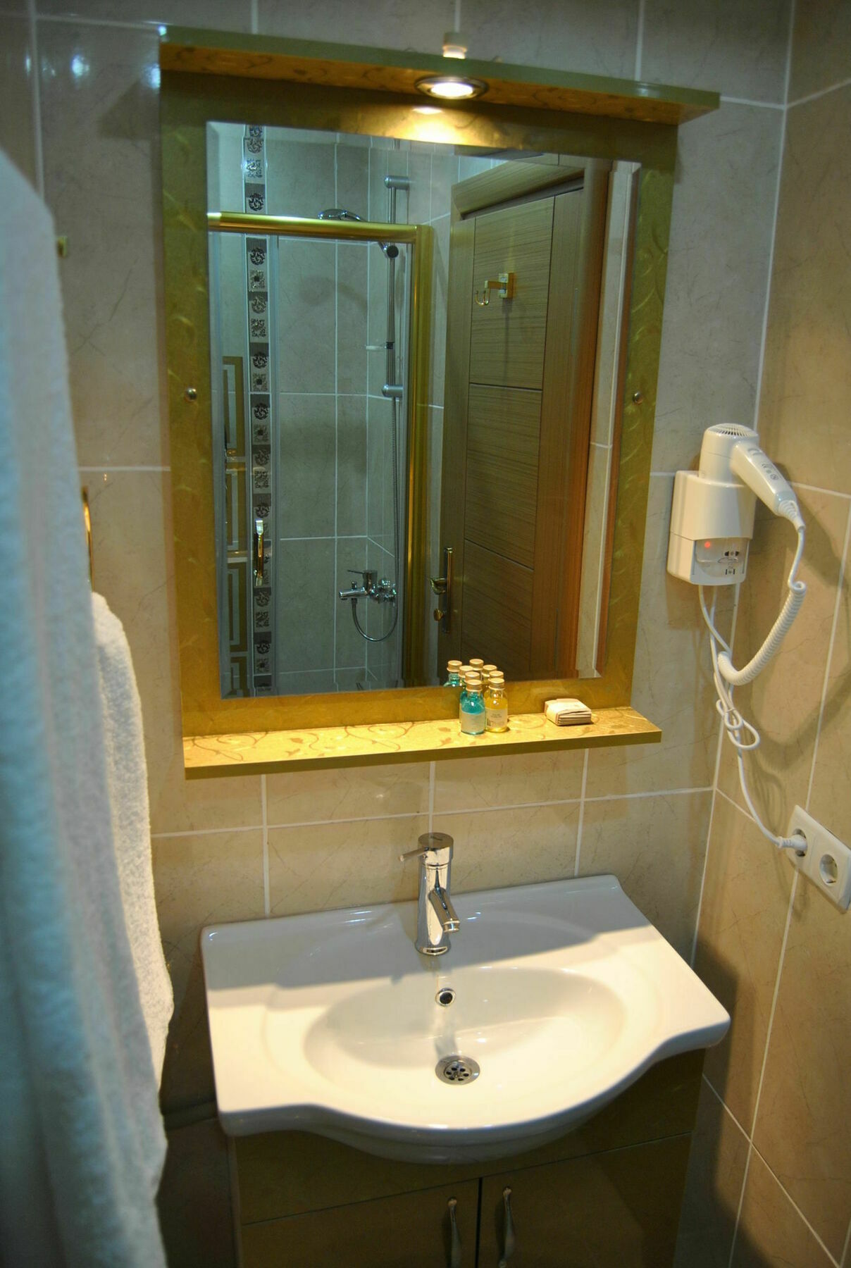 Santefe Hotel Istanbul Ngoại thất bức ảnh
